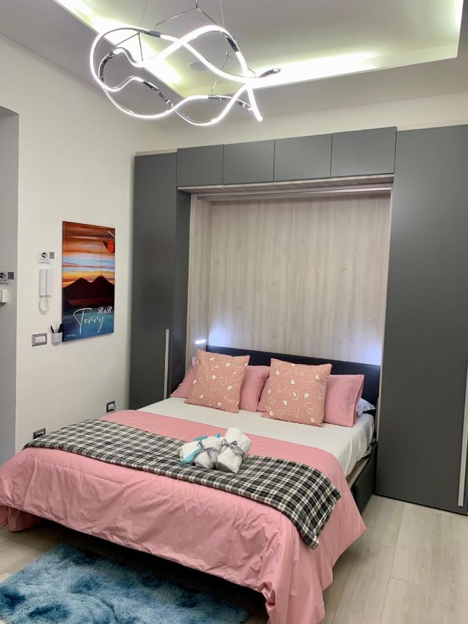 Flat B&B Terry In Ercolano Napoli Exterior photo