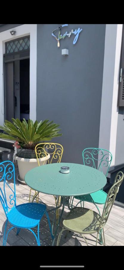 Flat B&B Terry In Ercolano Napoli Exterior photo